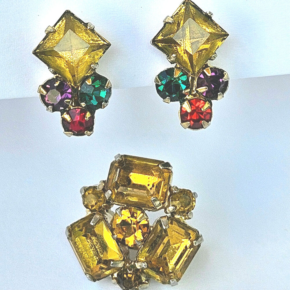 Amber Rhinestone Pin, Gold-toned Brooch with Coordinating Screw back Earrings